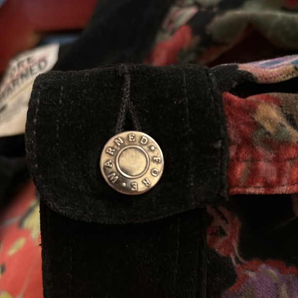 Fore Warned Brand / Made in Hongkong/ Size 20 - Picture 5 of 6